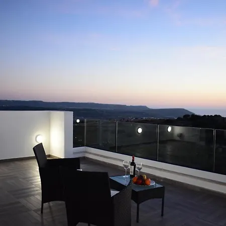 Sunset And Seaview -brand New Apartmán